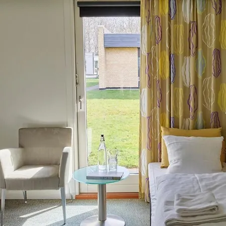 Huset Hotell 3*