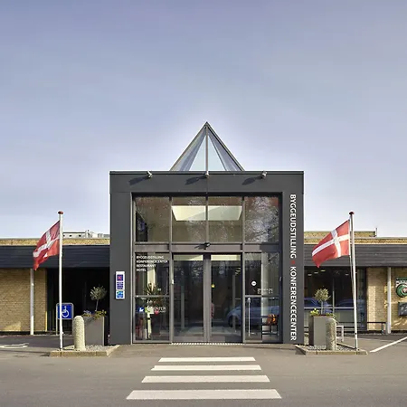 Huset Hotel 3*