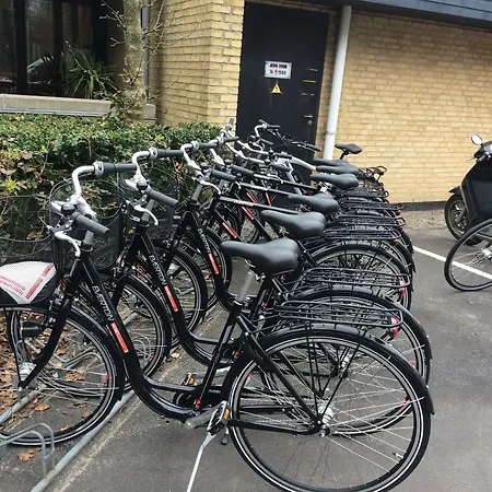 Huset 3* ミゼルファート