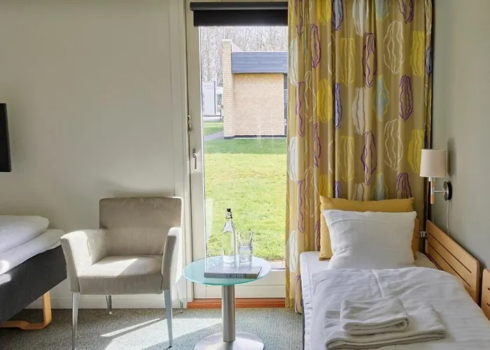 胡塞特米泽尔法特酒店 酒店 3*