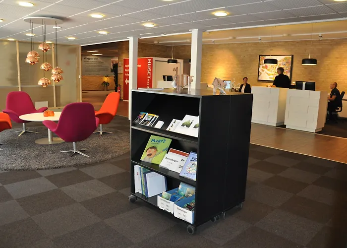 胡塞特米泽尔法特酒店 3* 米泽尔法特